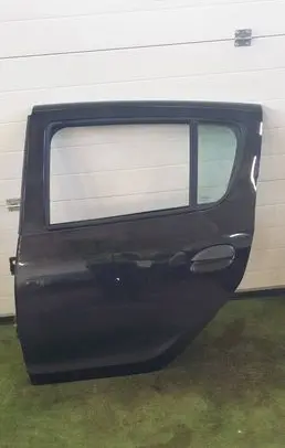 Dacia Sandero II Rear door 821136648R