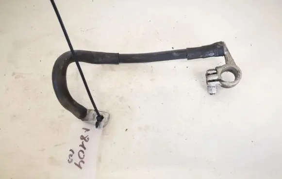 Volkswagen PASSAT B6 Positive cable (battery)