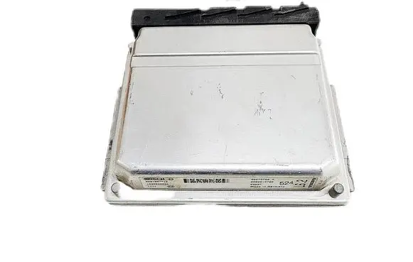 Volvo S80 Engine control unit/module 08675760A