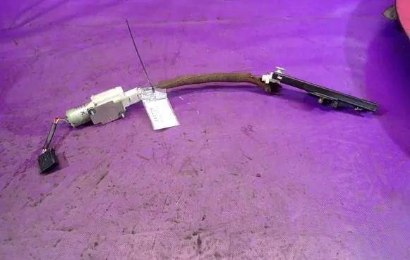 Audi A8 S8 D3 4E Front seatbelt 404840