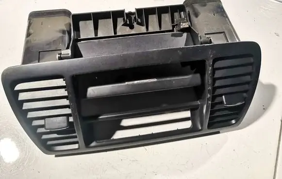 Mitsubishi Lancer X Dash center air vent grill 66120ag020 ga43-5281-100
