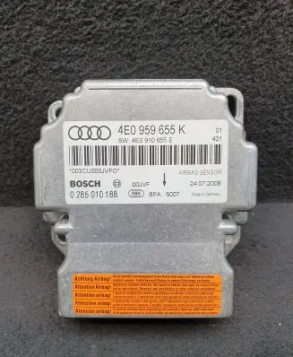 Audi A8 S8 D3 4E Airbag control unit/module 4E0910655E 4E0959655K 0285010188