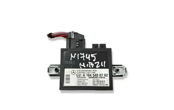 Mercedes-Benz E W211 Tire pressure control unit 5WK48380 A1645400762