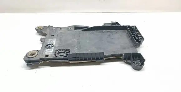 BMW 2 F46 Battery tray 7641797