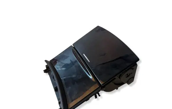 Mercedes-Benz S W221 Car ashtray A2216800210 13052011 500739