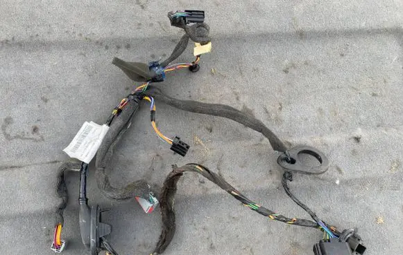 Volvo V70 Rear door wiring loom 31264658 17042008