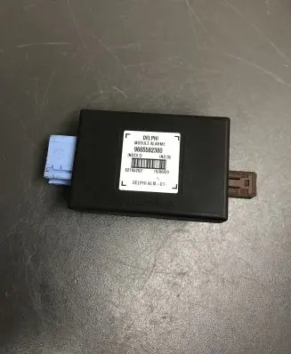 Peugeot 508 Alarm control unit/module 9665582380