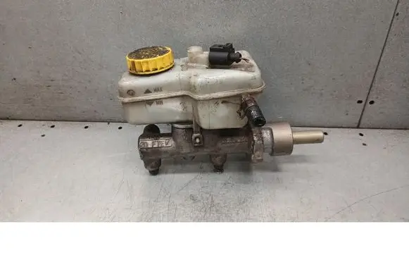 Volkswagen Polo Master brake cylinder 