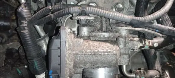 Toyota Verso Throttle valve 261000R020 26100-0R020