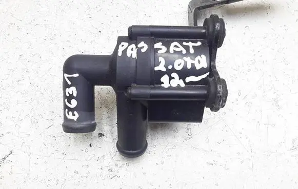 Volkswagen PASSAT B7 Electric auxiliary coolant/water pump 5N0965561 701713240 1T1860410