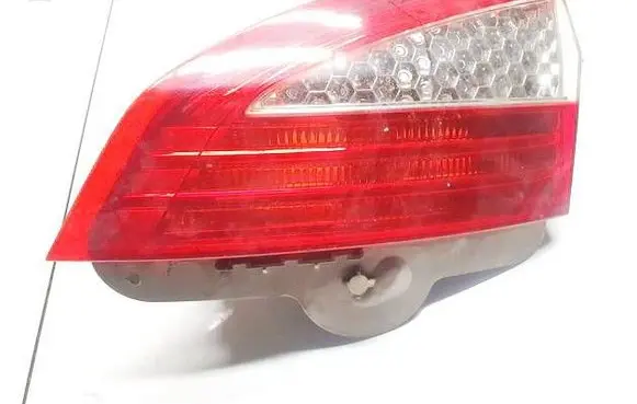 Ford Mondeo MK IV Tailgate rear/tail lights 7s7113a602b 7s71-13a602-b