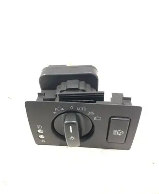 Mercedes-Benz B W245 Light switch 1695451004 32220101 9207632