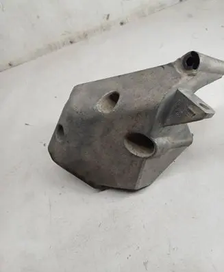 Skoda Roomster (5J) Engine mounting bracket 045199207