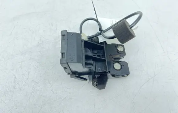 Mercedes-Benz CLK A209 C209 Loading door lock A1717500085 A1717500185