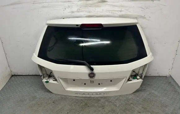 Fiat Freemont Tailgate/trunk/boot lid
