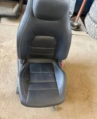 Mercedes-Benz C W204 Front passenger seat 