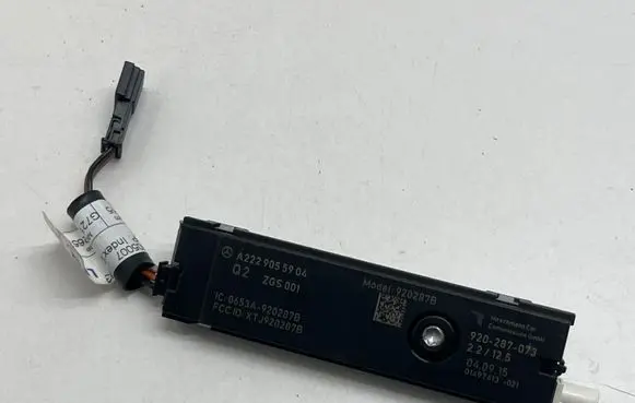 Mercedes-Benz CLA C117 X117 W117 Aerial antenna amplifier A2229055904 XTJ920287B 8653A920287B
