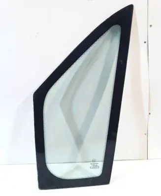 Fiat Ducato Front door vent window glass four-door 43R001583