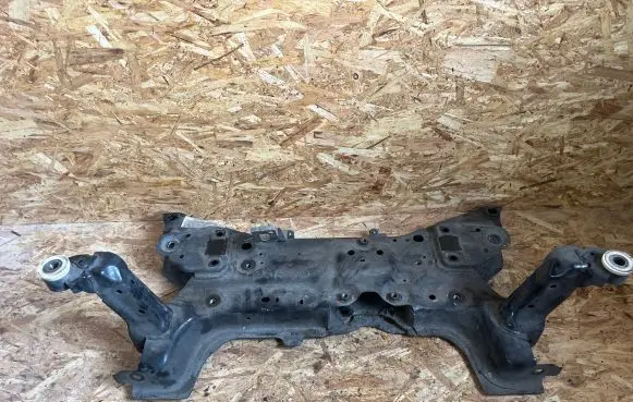 Ford Focus Front subframe JB361443k4k a18257fs0591 130923
