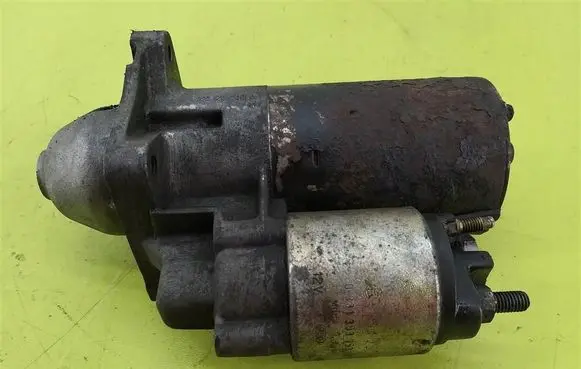 Ford Escort Starter motor 1005821597