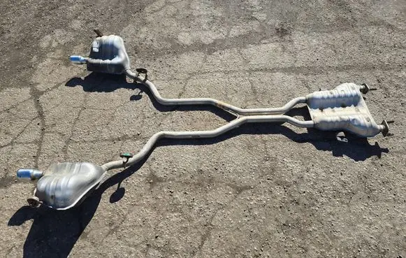 Dodge Durango III Muffler/silencer 68276627AE