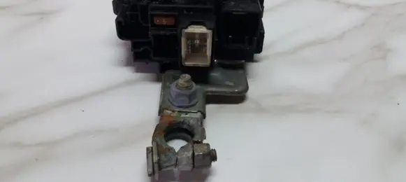 Toyota Prius (XW20) Positive wiring loom 1798GA1
