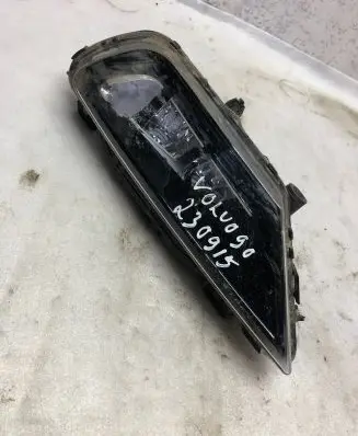 Volvo S90, V90 Front fog light 31395865l