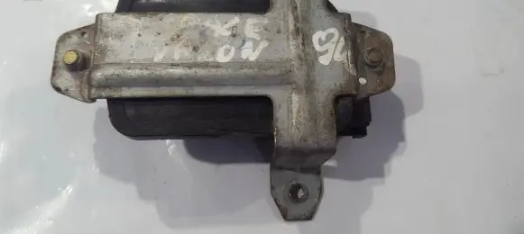 Mitsubishi Space Wagon Central locking motor 1528005620