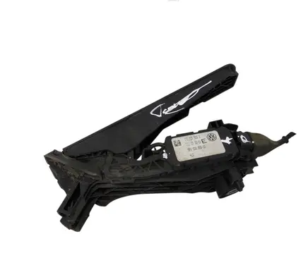 Volkswagen Touran I Accelerator throttle pedal 1T1721503E