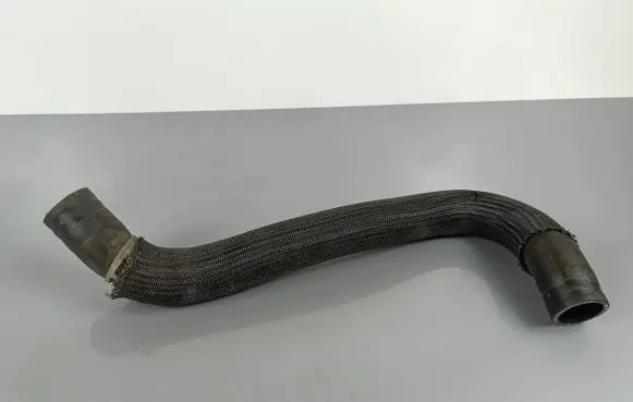 Nissan X-Trail T32 Engine coolant pipe/hose