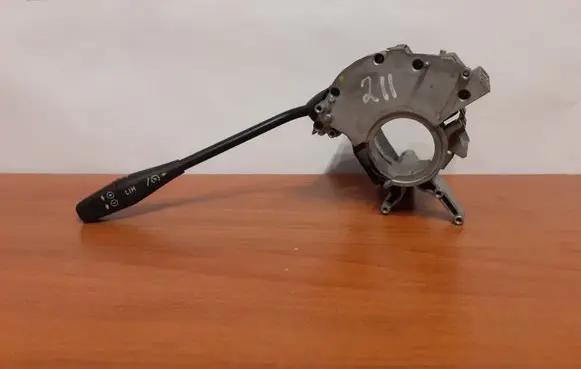 Mercedes-Benz E W211 Cruise control switch 3264 A1715402445