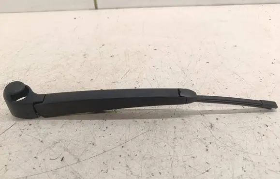 Volkswagen PASSAT B6 Rear wiper blade arm