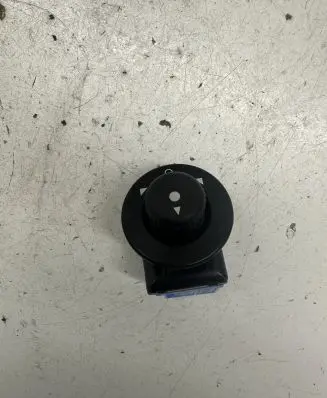 Citroen C3 Pluriel Wing mirror switch 185526