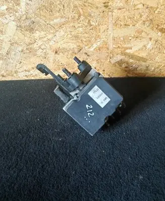 Mercedes-Benz E W212 ABS Pump A2124315512