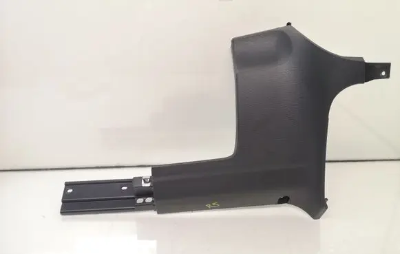 Volkswagen Golf V Dashboard lower bottom trim panel 1K1858368A 1K1858366A