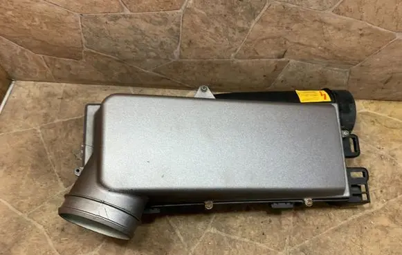 Mercedes-Benz SL R230 Air filter box A1130900501