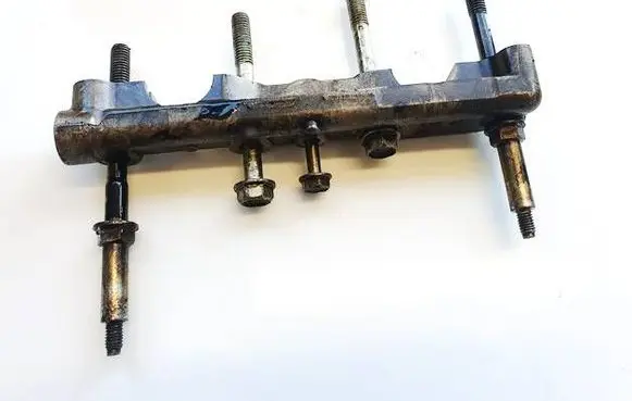 Honda Accord Camshaft holder 