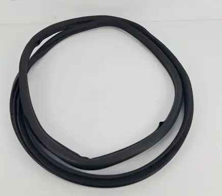 BMW X5 E70 Front door rubber seal 4879467