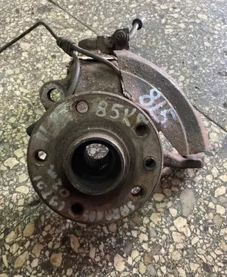 Volkswagen Sharan Front wheel hub