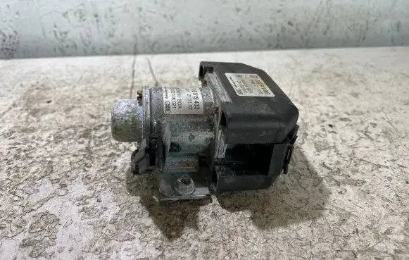 Volkswagen Touareg I Other relay 7L6919433 0333006021