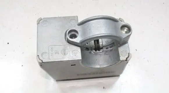 Nissan Juke II F16 Steering wheel lock 