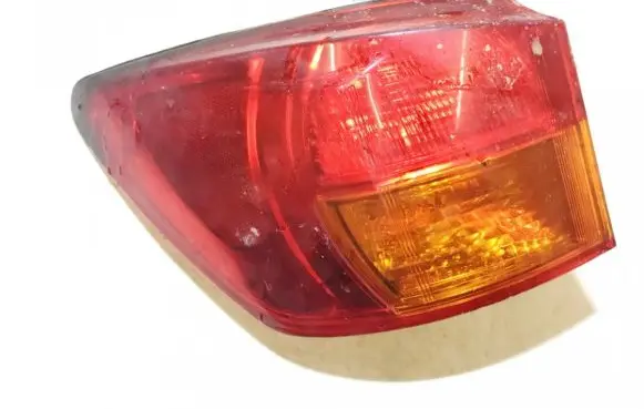 Lexus IS 220D-250-350 Rear/tail lights