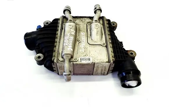 Jaguar XF X260 Intercooler radiator GX736K775AC