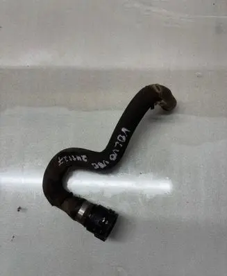 Volvo V60 Engine coolant pipe/hose 31319778