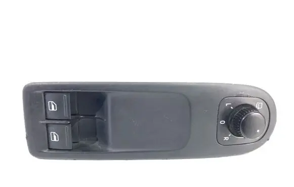 Volkswagen Golf VI Electric window control switch 5K0867255