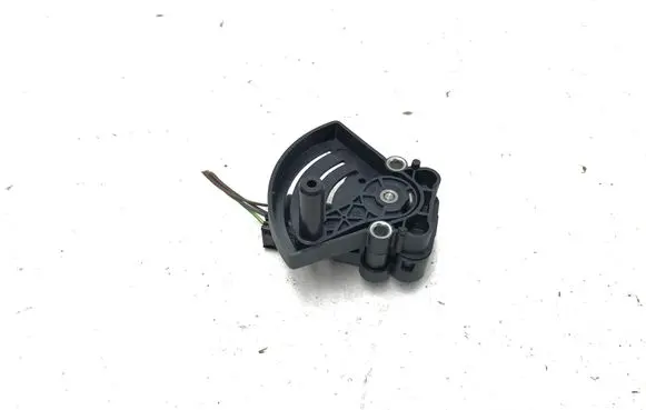 Mercedes-Benz GLA H247 Brake pedal sensor switch A2239056213 0265012545
