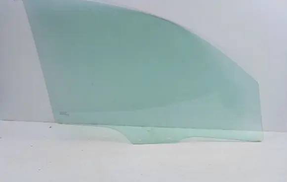 Mazda 2 Front door window glass four-door 43R-001582
