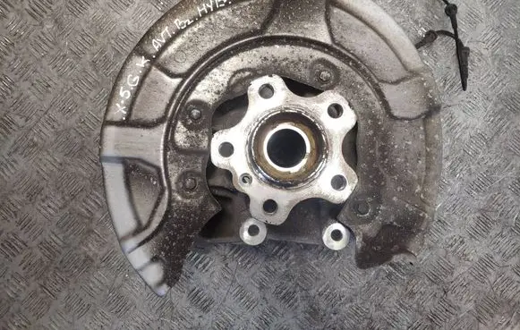 BMW X5 G05 Rear wheel hub 22376110