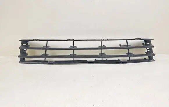 Citroen Xsara Picasso Front bumper lower grill 9650212277