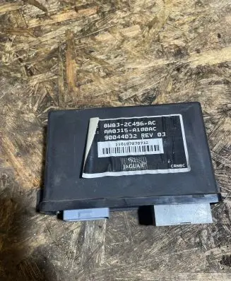 Jaguar XF X250 Hand brake control module 8W832C496AC 90044032 AA0315A100AC